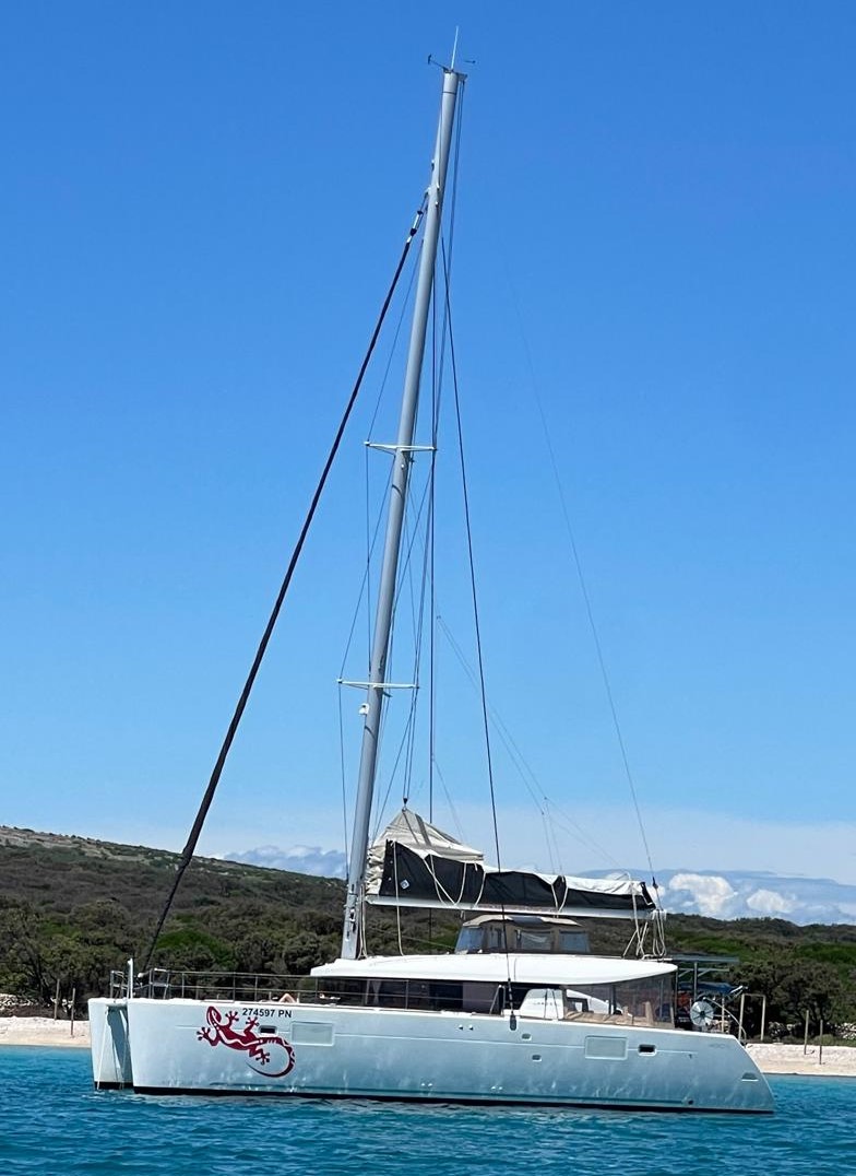 Lagoon 450 Sport — photo 11