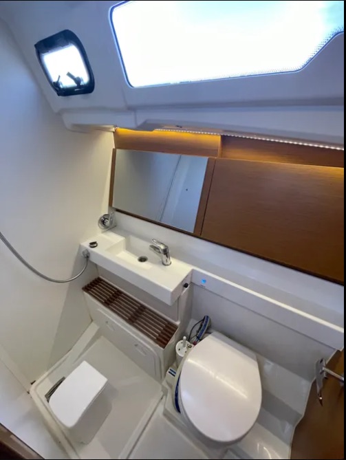 Sun Odyssey 490 — photo 6
