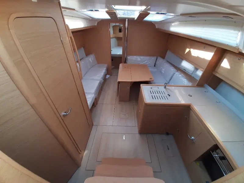 Dufour 390* — photo 2