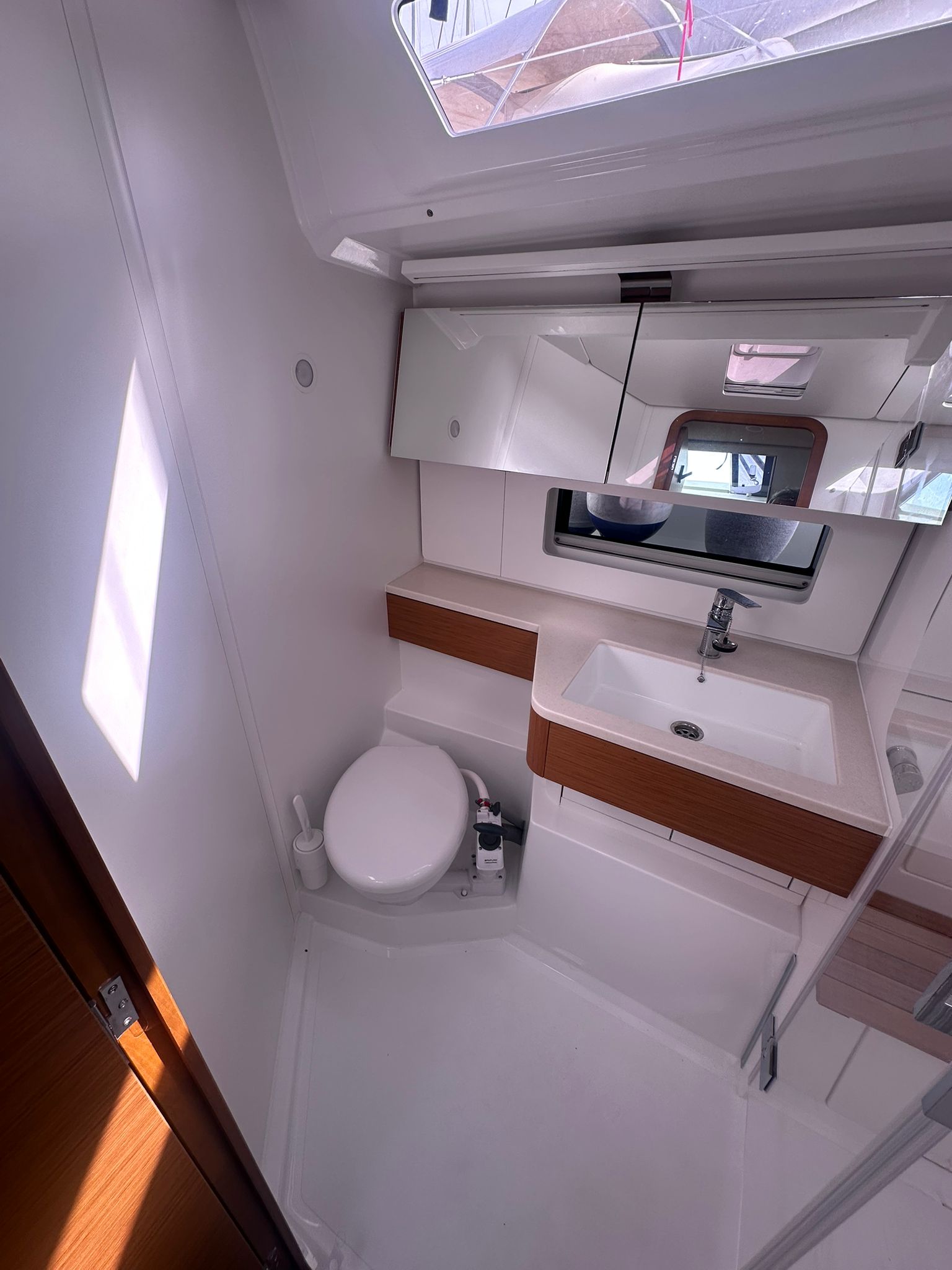 Dufour 48 SAILBOAT — photo 4