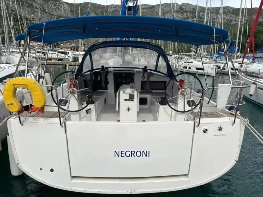 157450024