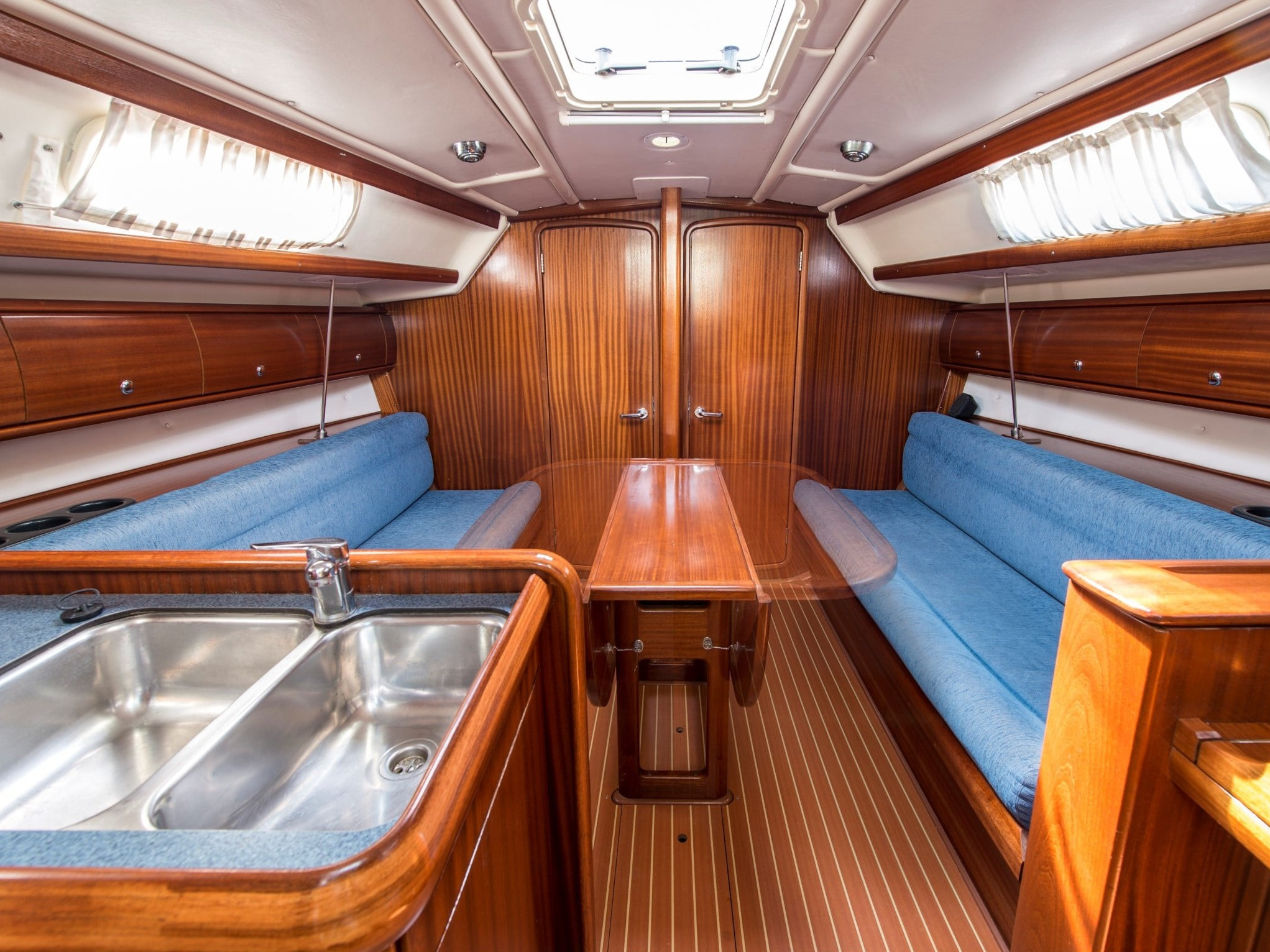 Bavaria 36 Cruiser — photo 3