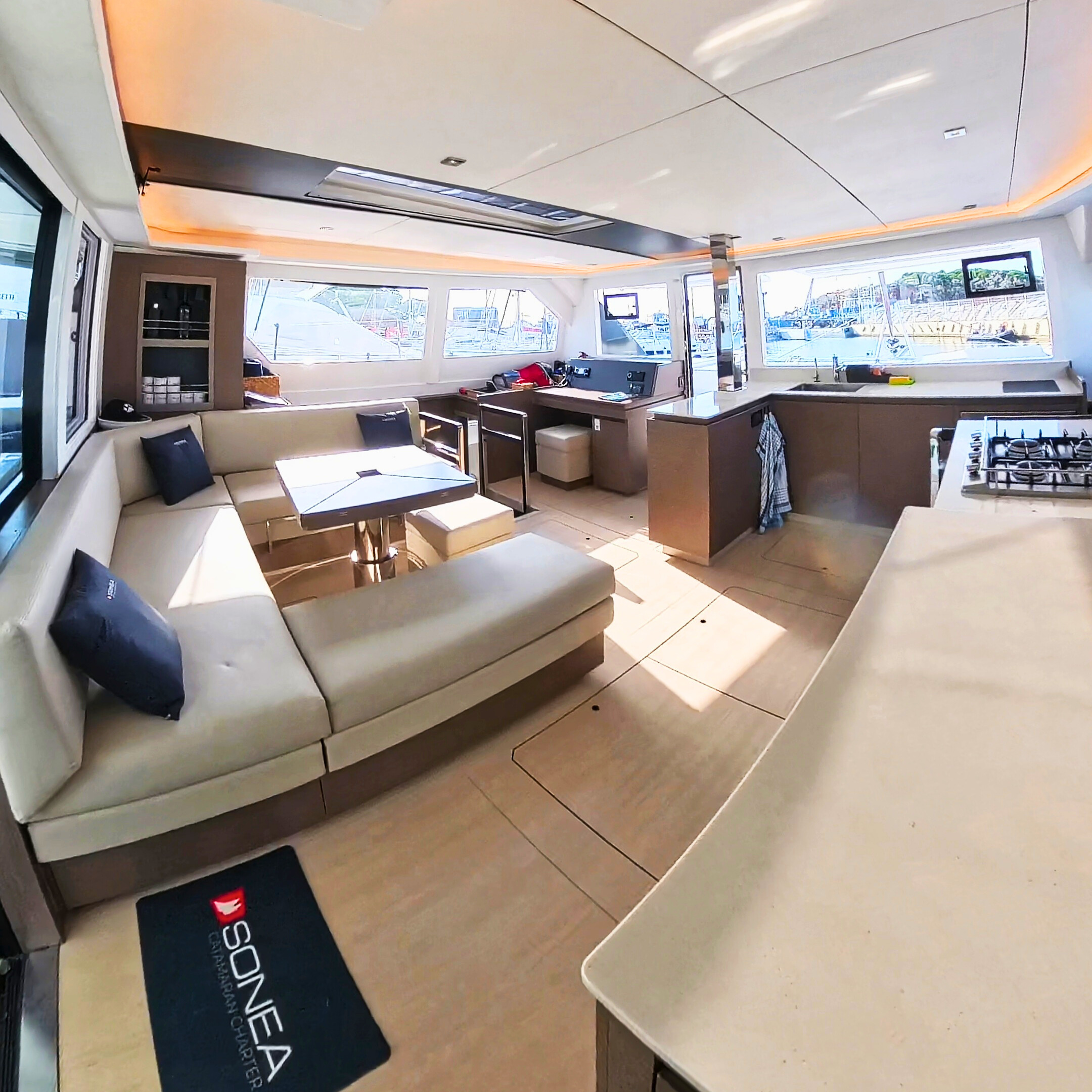 Leopard 50 — photo 13