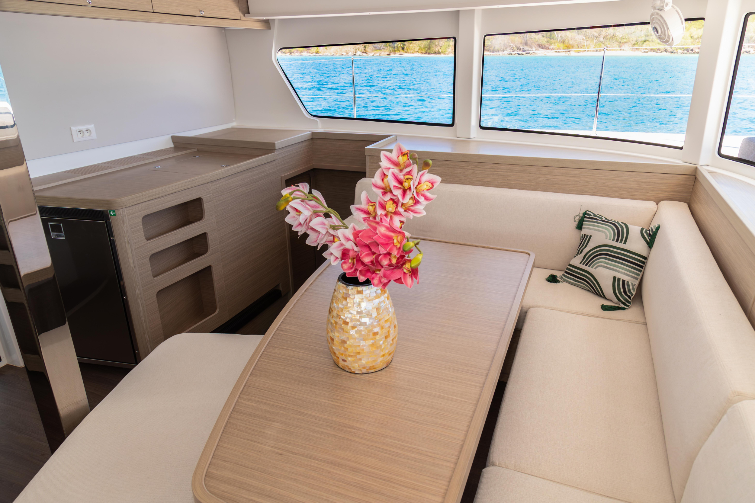 Lagoon 42 — photo 22
