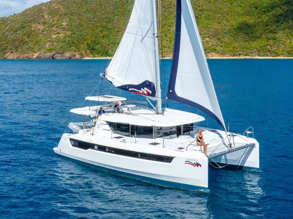 Leopard 46 — photo 1