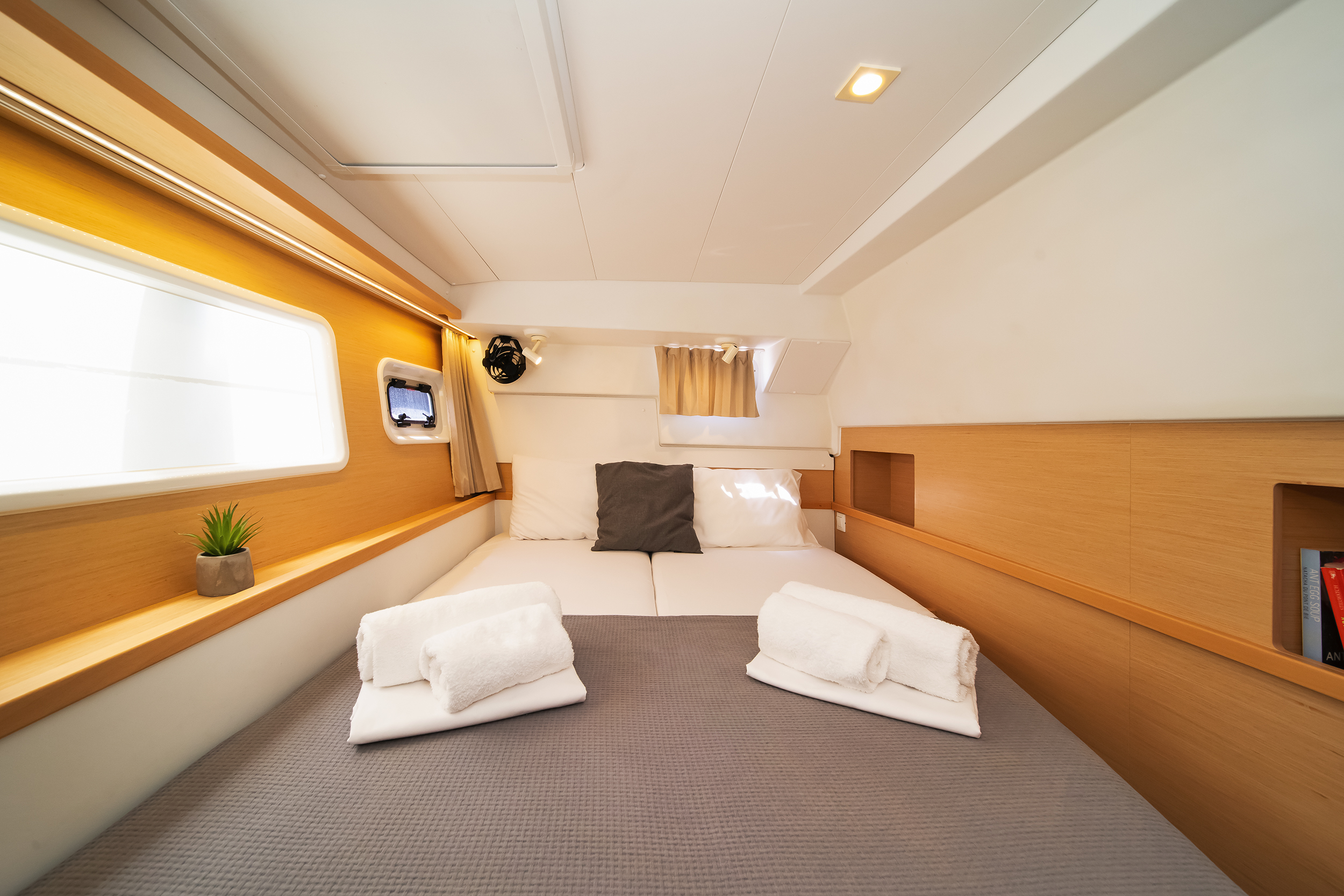 Lagoon 400 S2. — photo 16