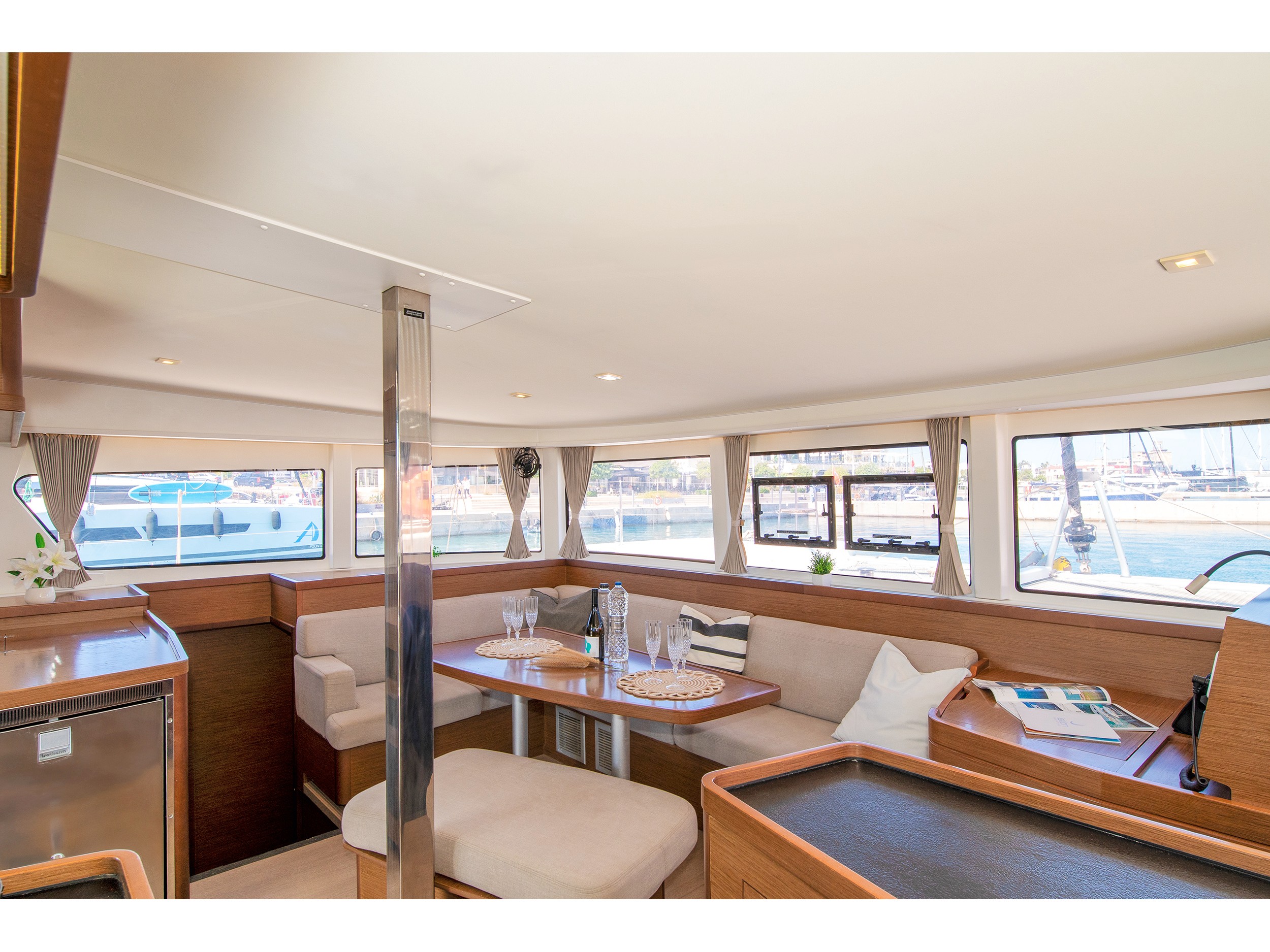 Lagoon 42 & GEN — photo 19