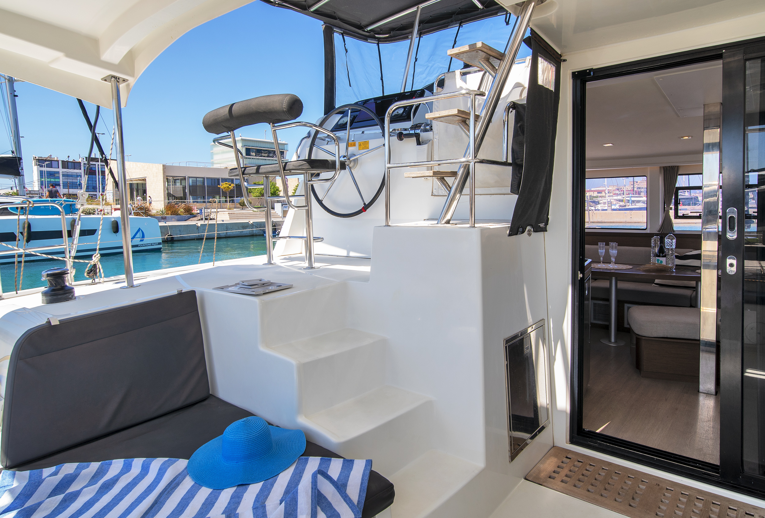 Lagoon 42 & GEN — photo 16