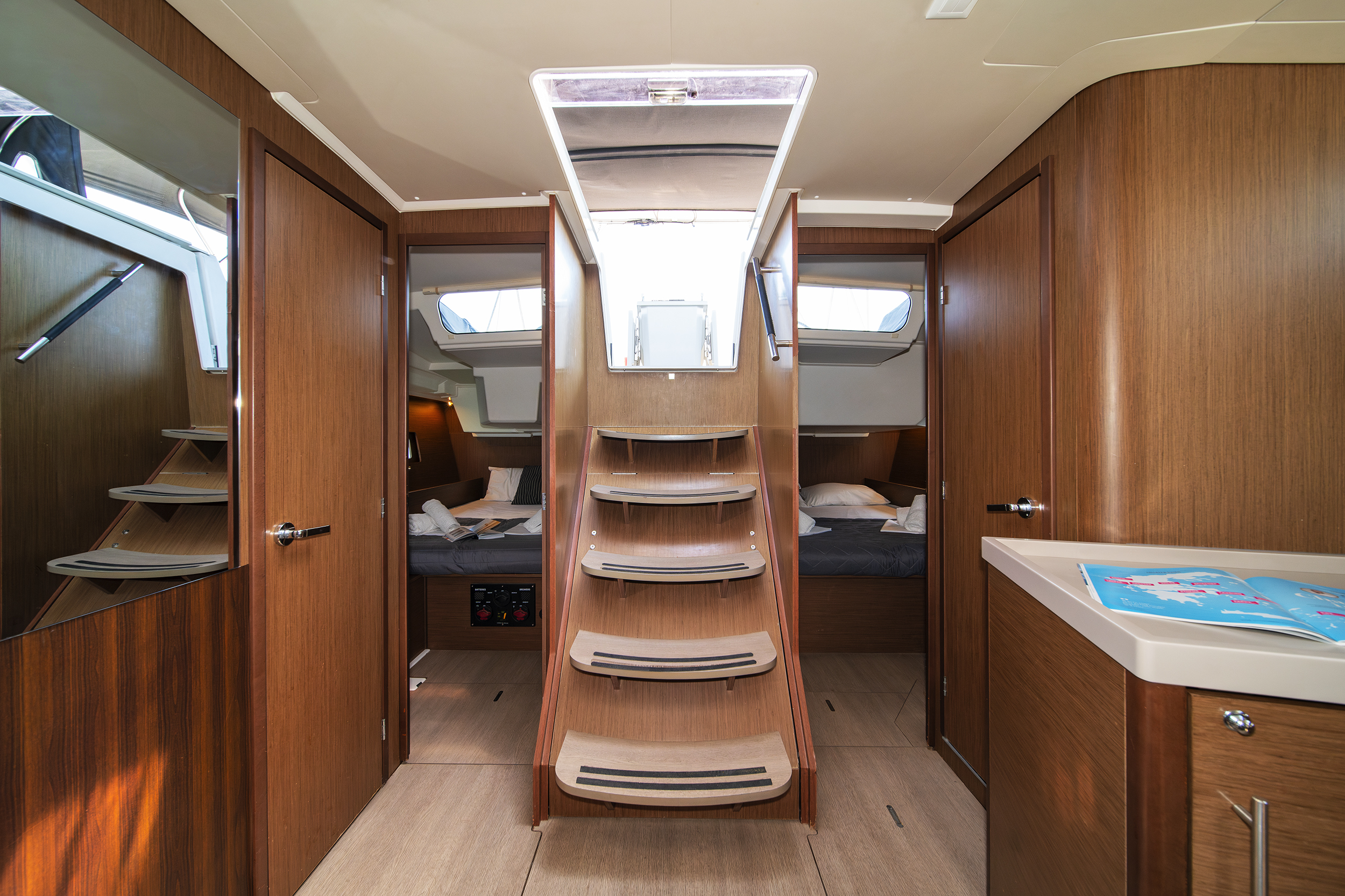 Oceanis 46.1 (5/3) — photo 19