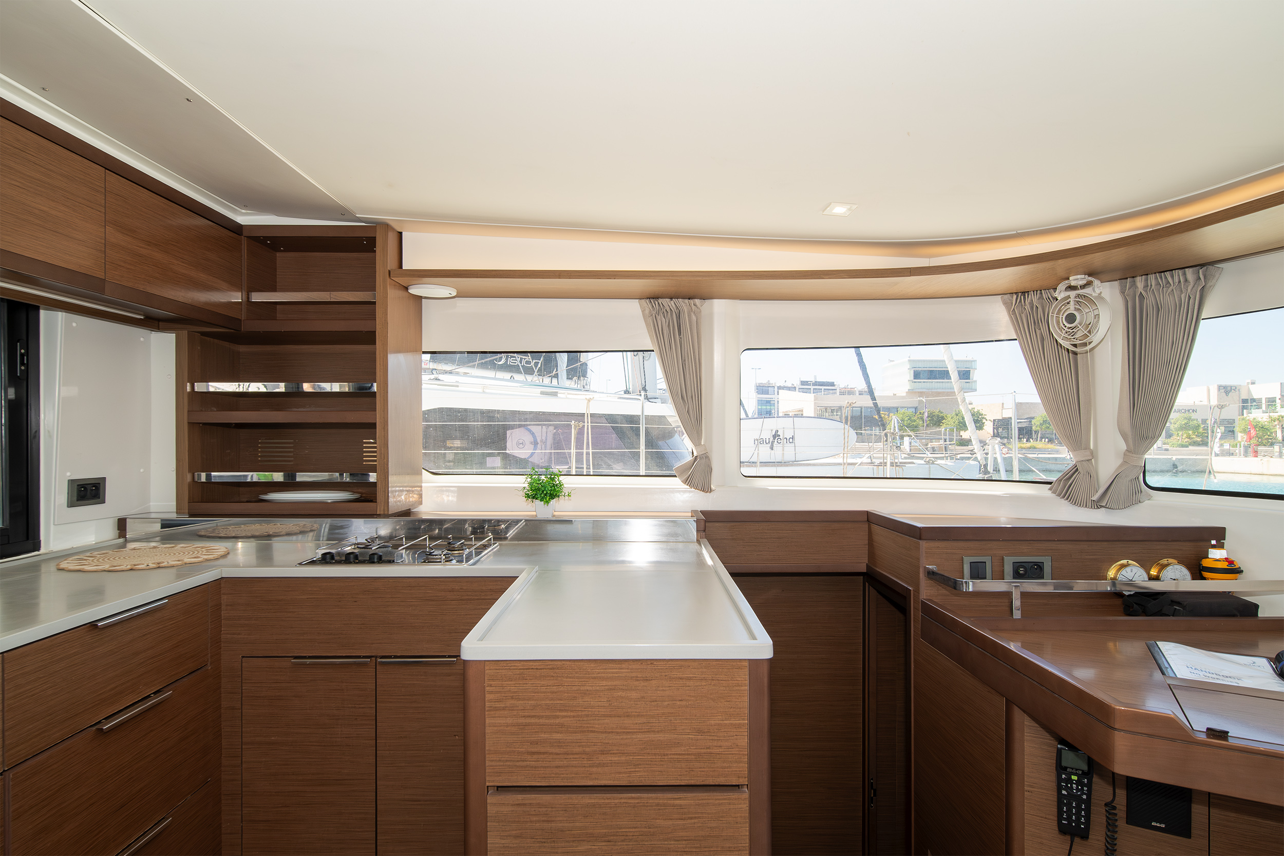 Lagoon 46 & GEN & WM — photo 21