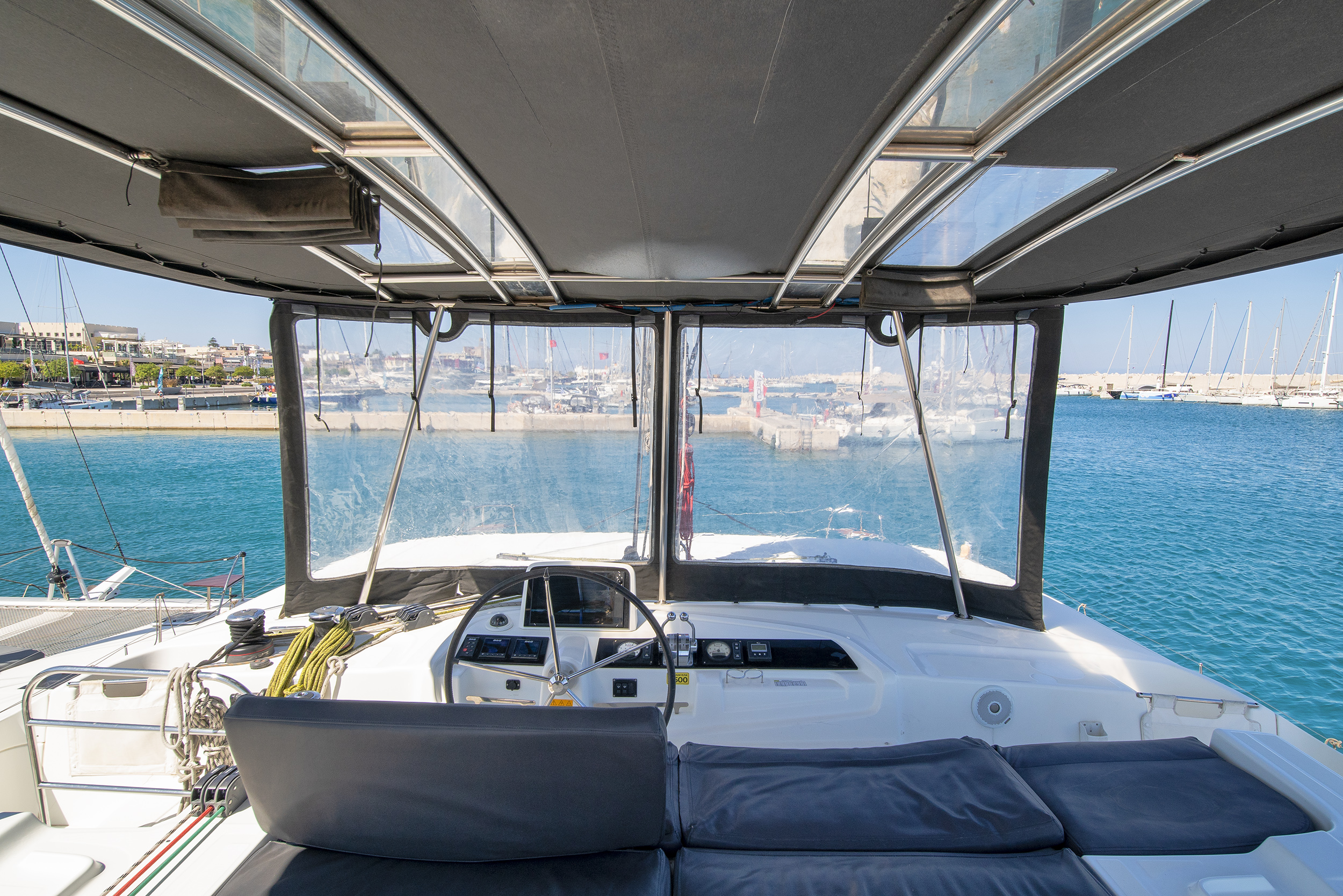 Lagoon 46 & GEN & WM — photo 6