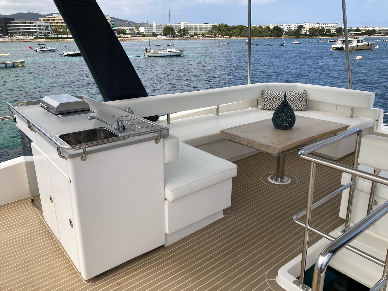 Leopard 43 Power Cat Full Equipe — photo 11