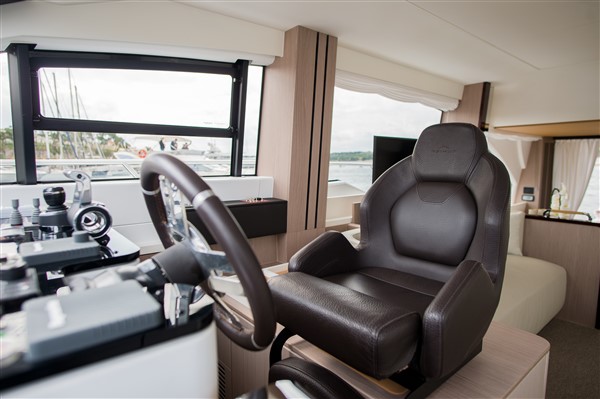 Photo #11 - Azimut 55 Fly (MAWI) in Sibenik - 9327