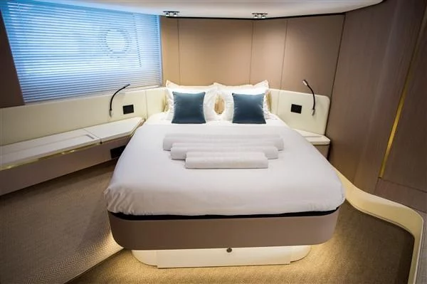 Azimut 55 Fly (MAWI)  - 24