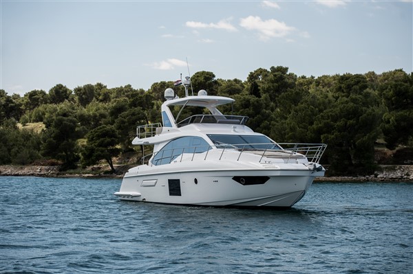 Photo #38 - Azimut 55 Fly (MAWI) in Sibenik - 9327