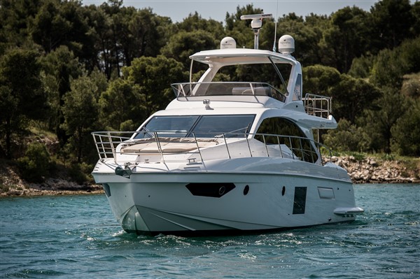 Photo #34 - Azimut 55 Fly (MAWI) in Sibenik - 9327