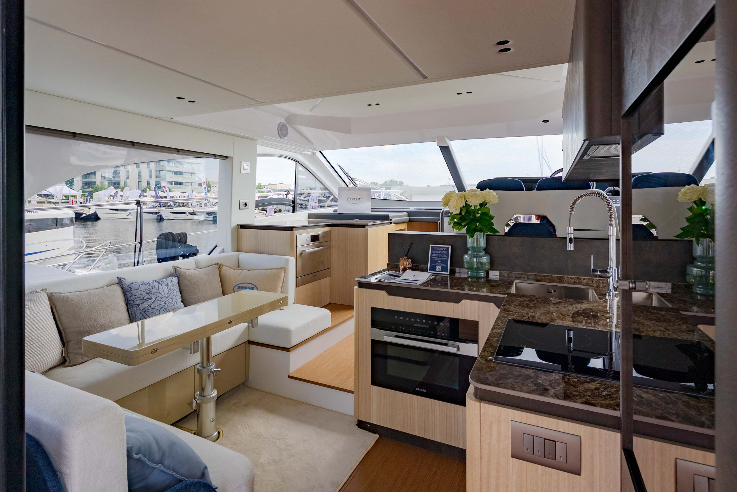 Sessa Fly 48 — photo 22
