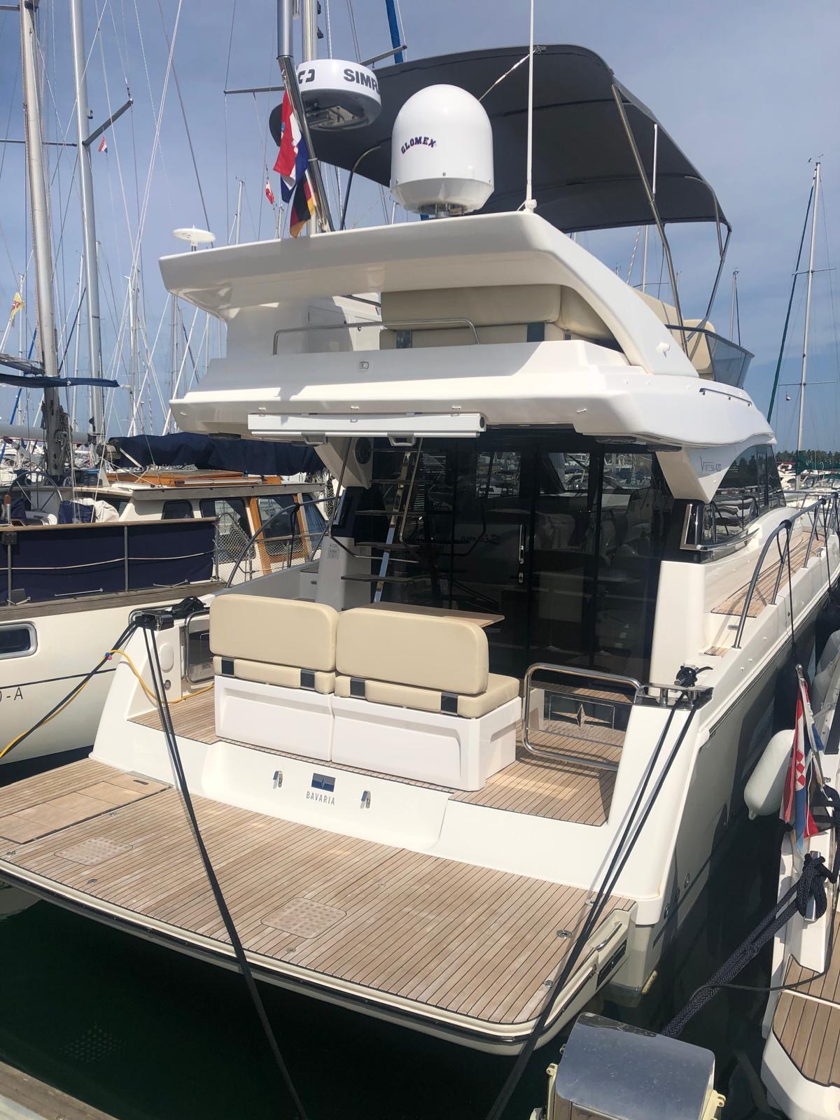 Bavaria Virtess 420 Fly — photo 13