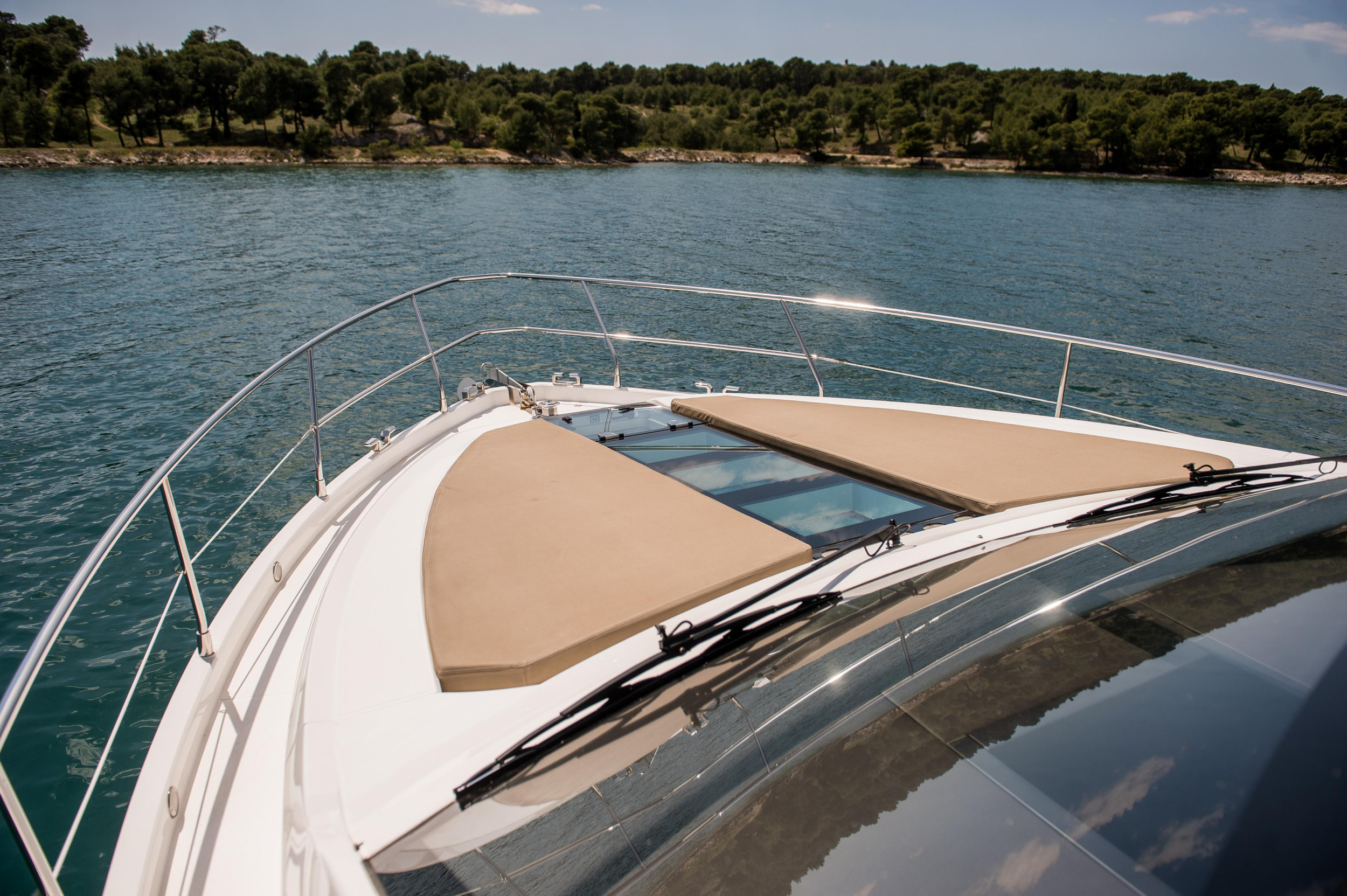 Photo #2 - Fairline Squadron 42 (Solitaire) in Sibenik - 9577