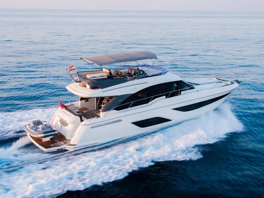 Bavaria R55 — photo 1