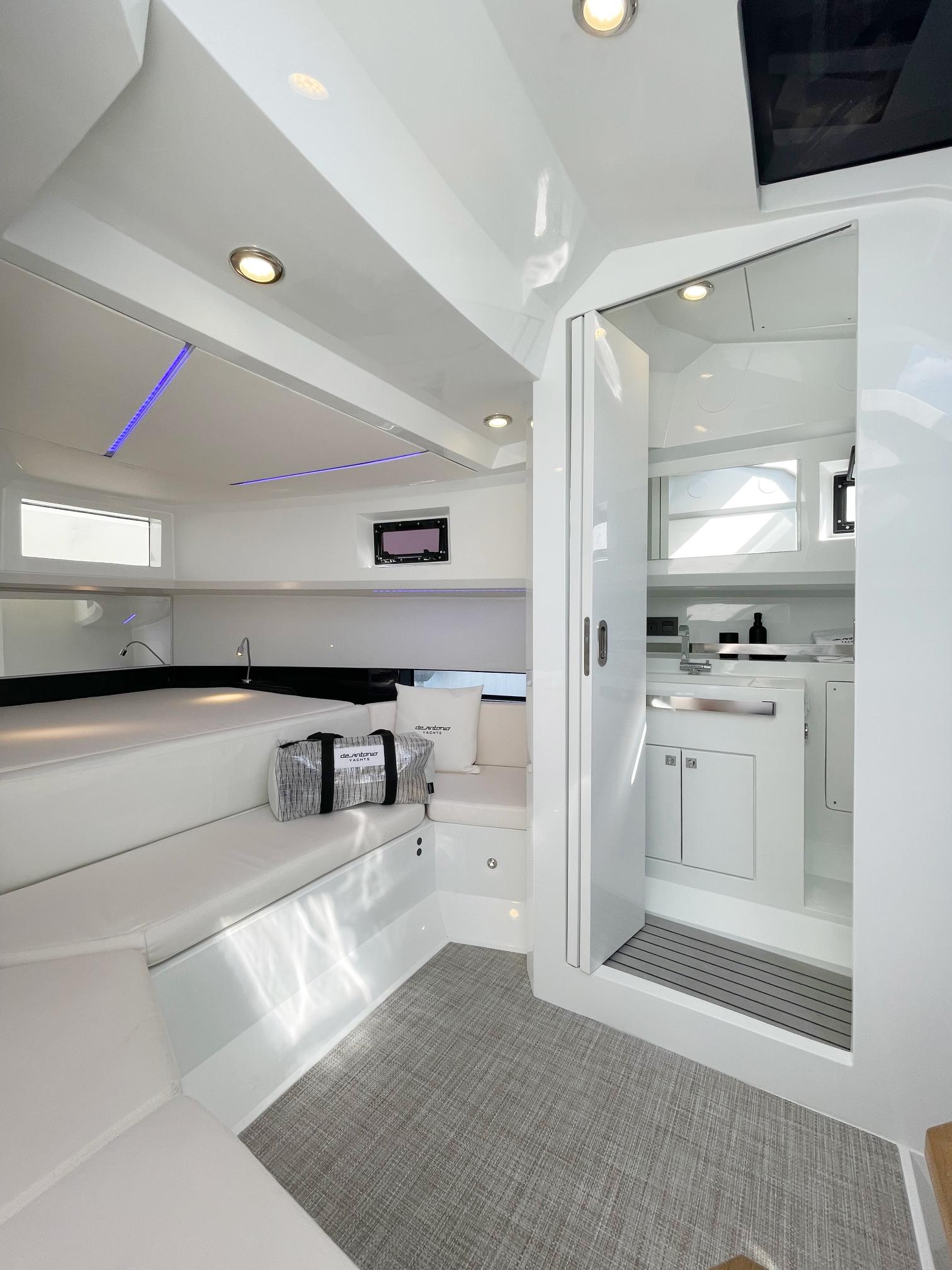 De Antonio D36 — photo 8