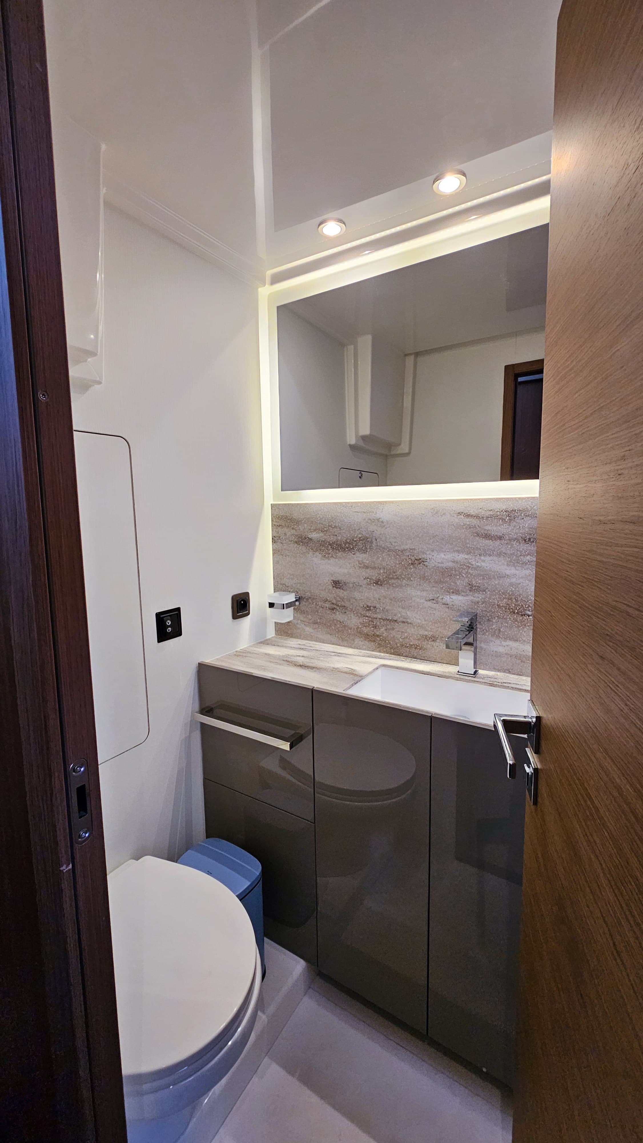 Prestige M48 — photo 13