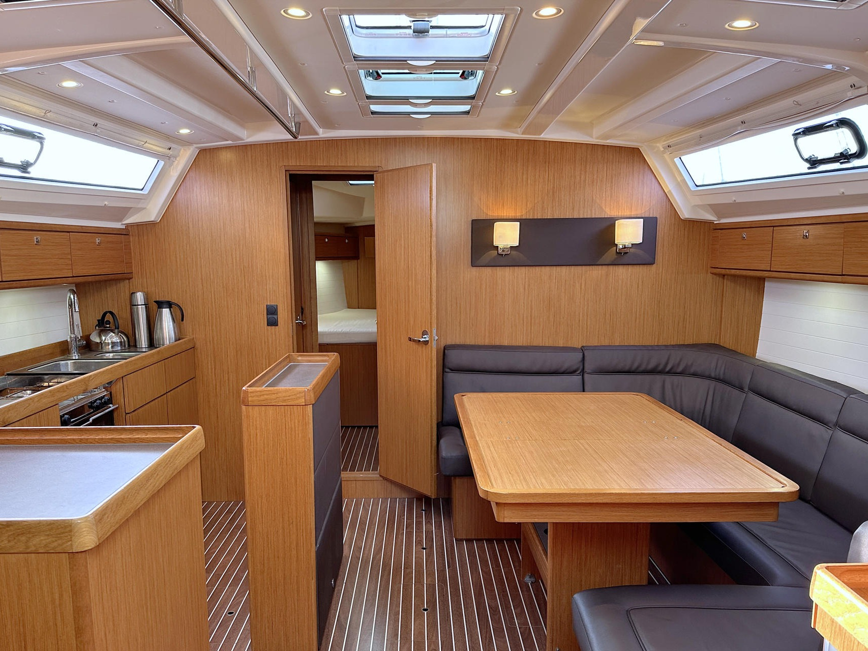 Bavaria Cruiser 46 — photo 12