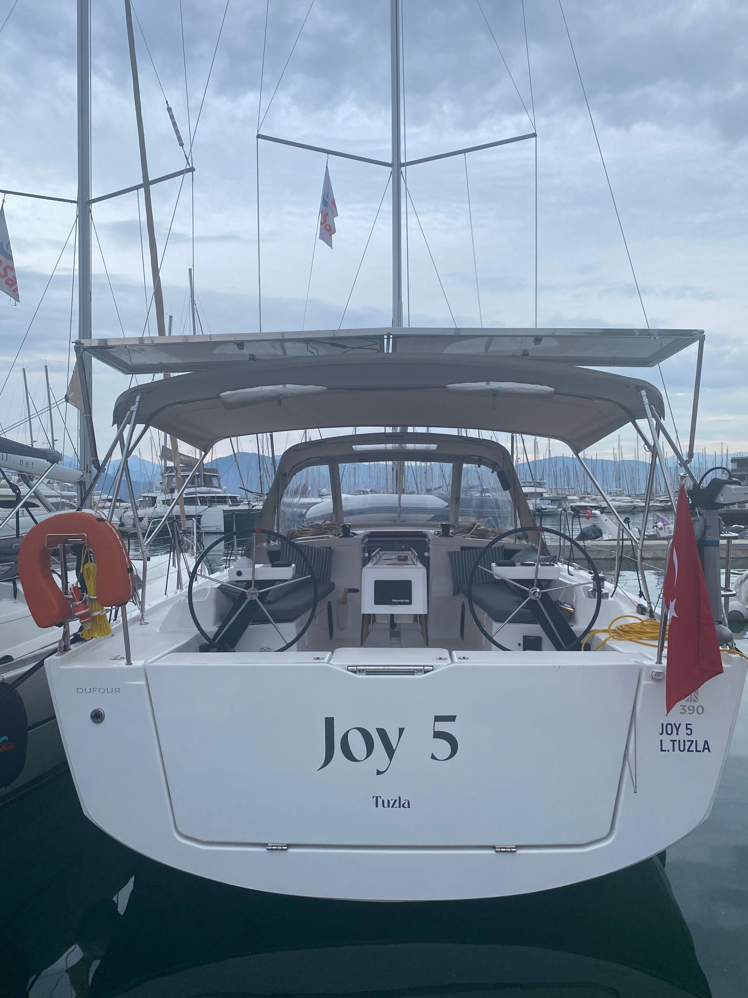 Dufour 390 Grand Large — photo 8