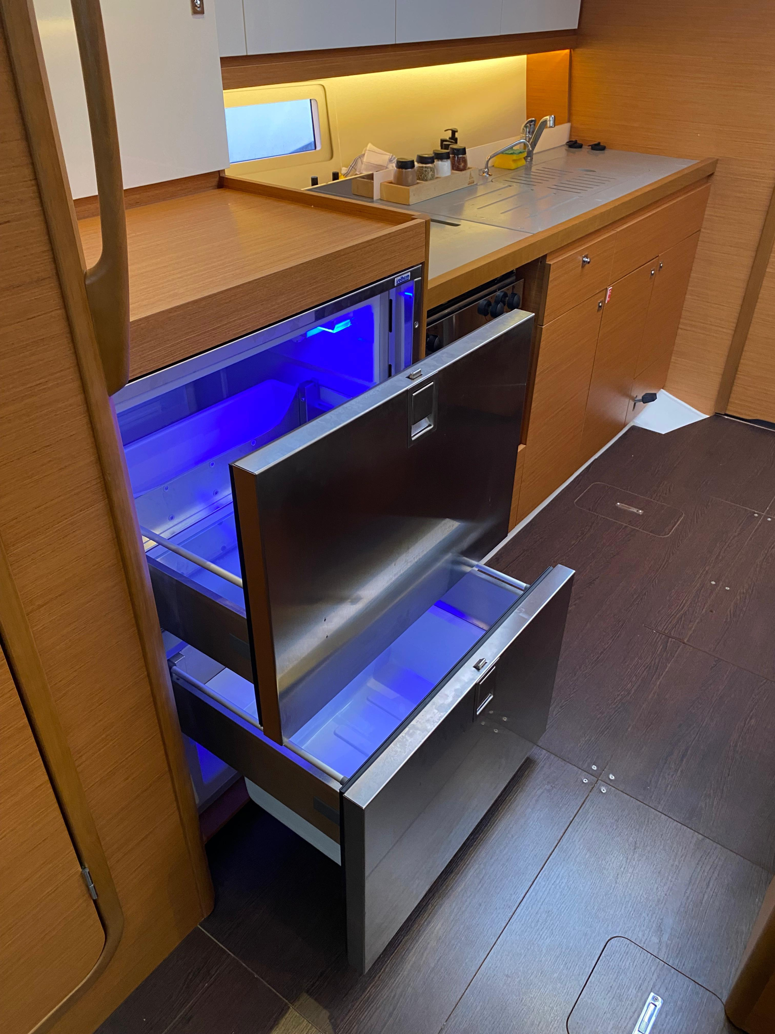 Dufour 390 Grand Large — photo 14