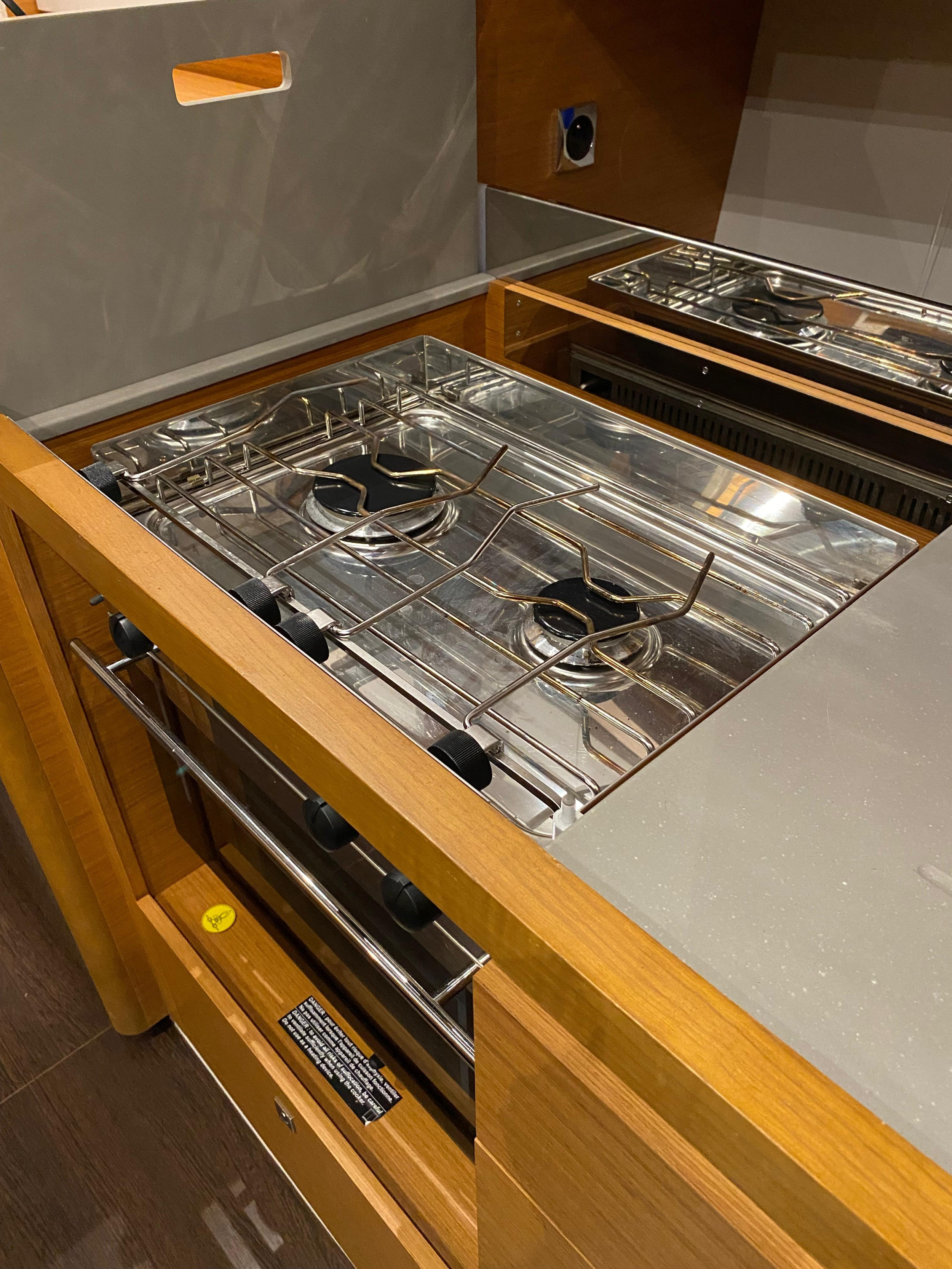 Dufour 390 Grand Large — photo 10