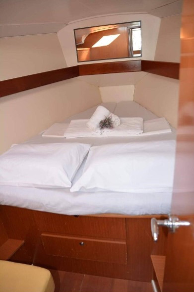Oceanis 37 — photo 12