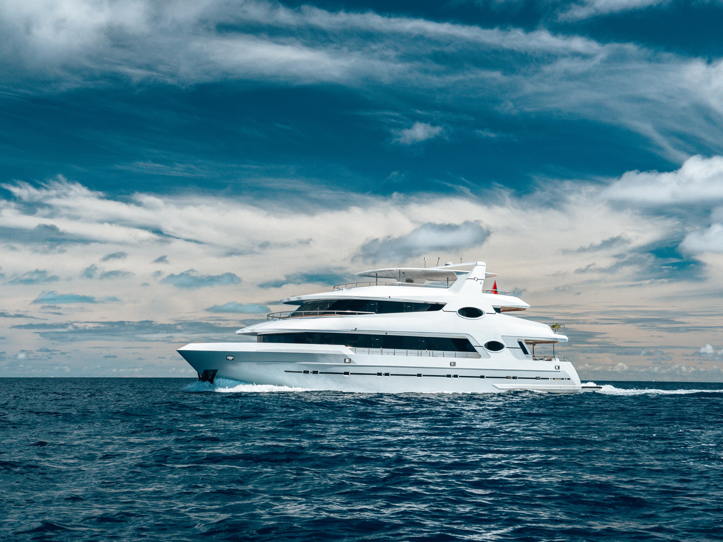 Jeanneau Luxury Sailing Yacht — photo 1