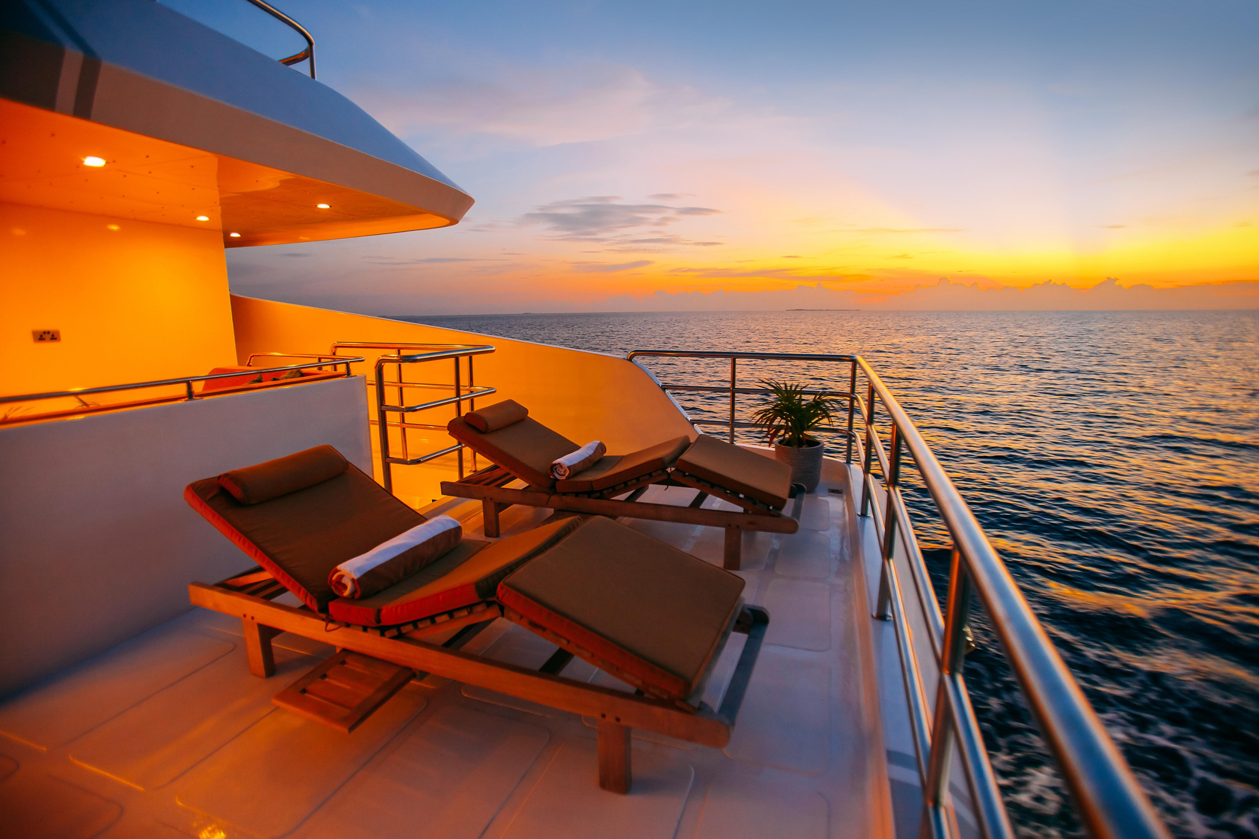 Jeanneau Luxury Sailing Yacht — photo 13