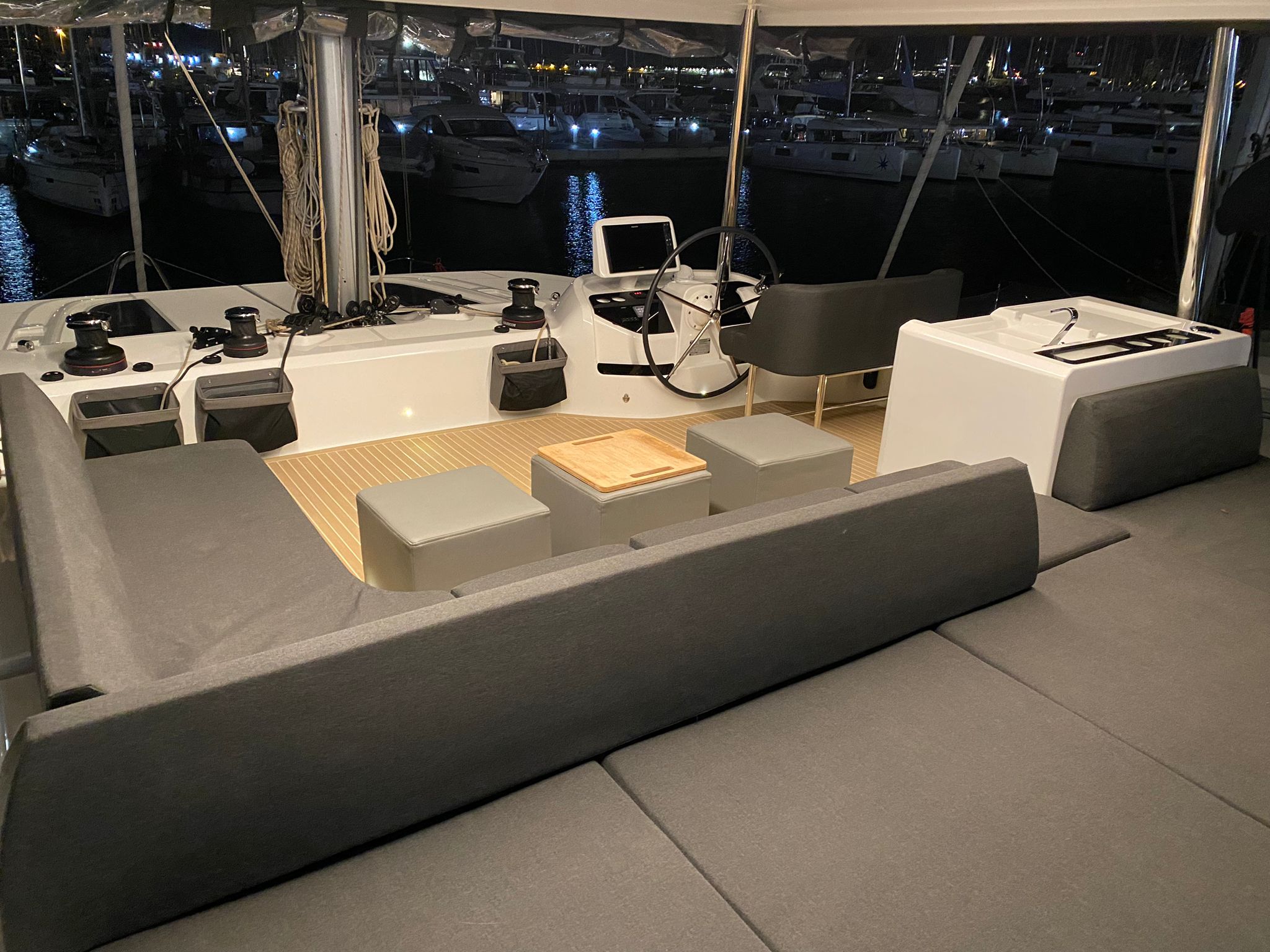 Lagoon 55 — photo 20