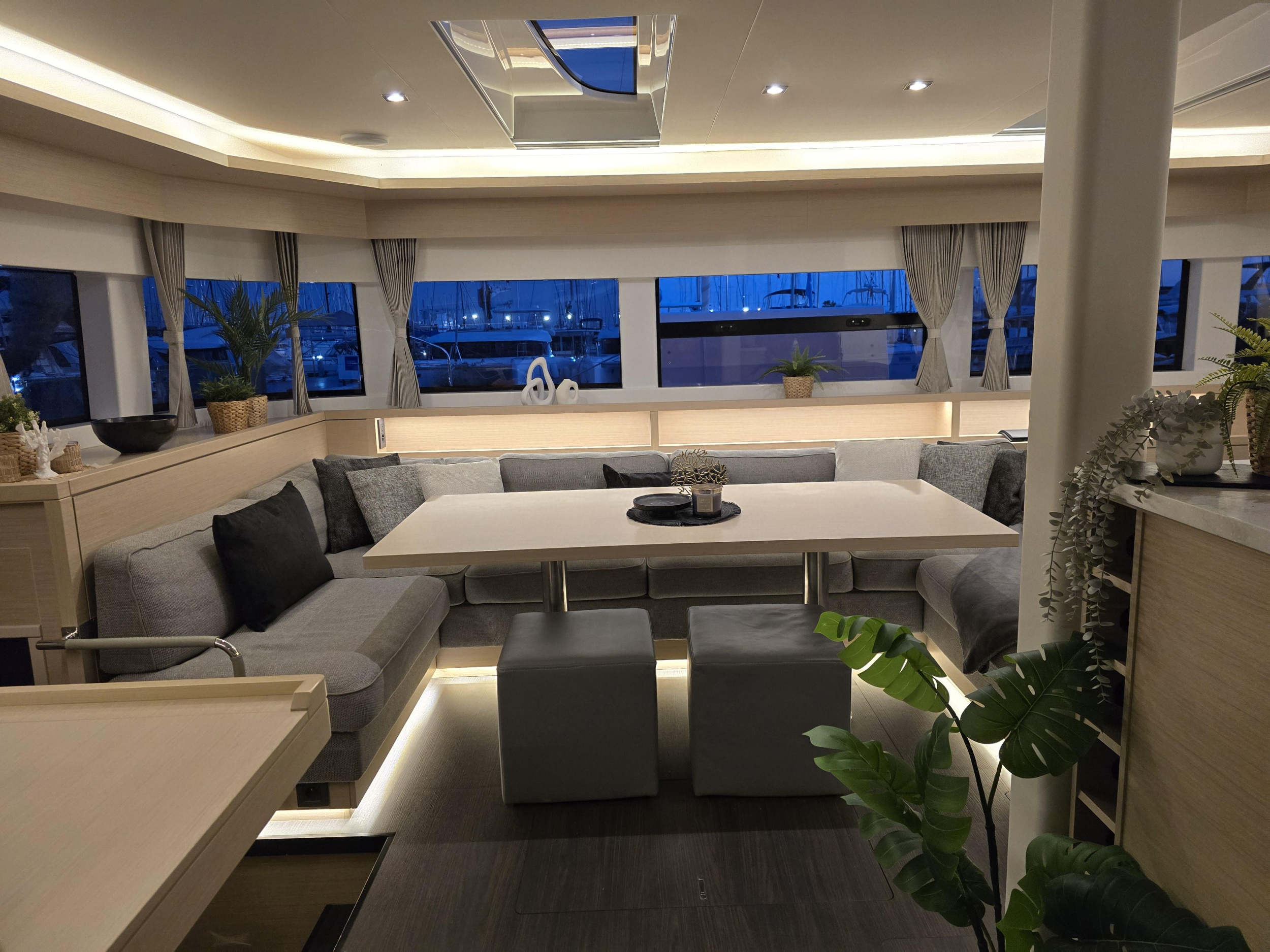 Lagoon 55 — photo 28