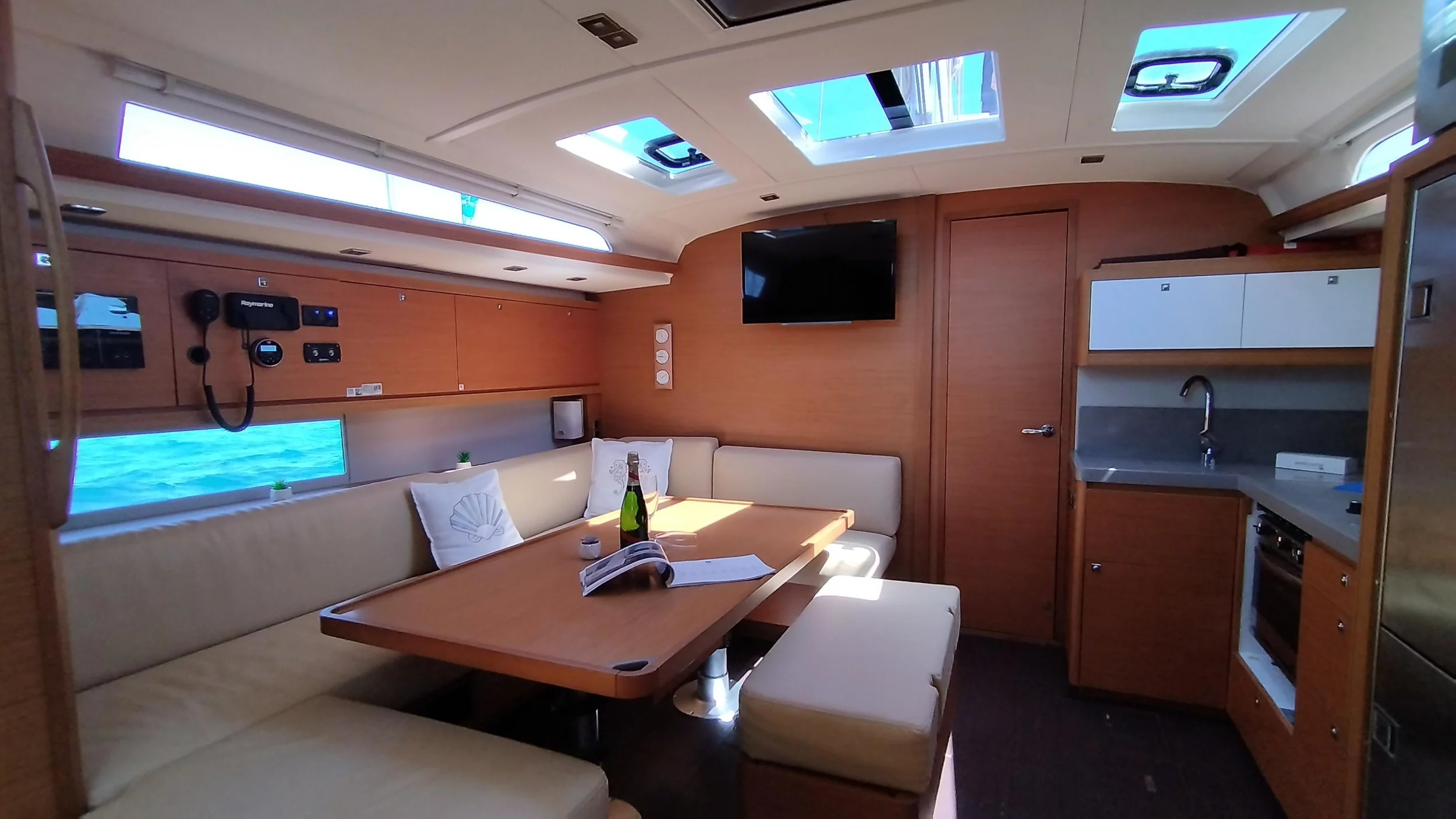 Dufour 470 (Weasley)  - 2