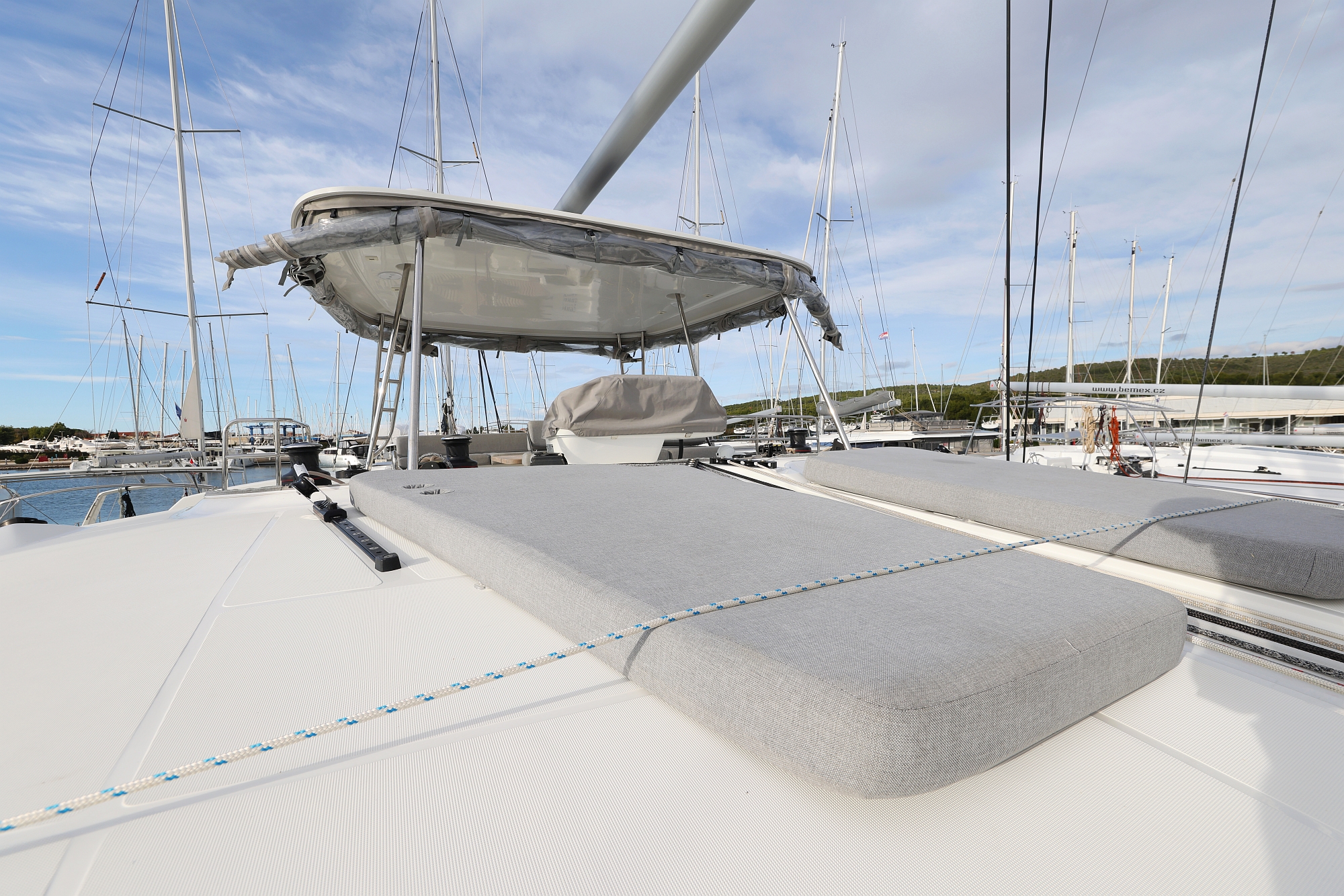Lagoon 51 - 6 cabins/4heads — photo 17