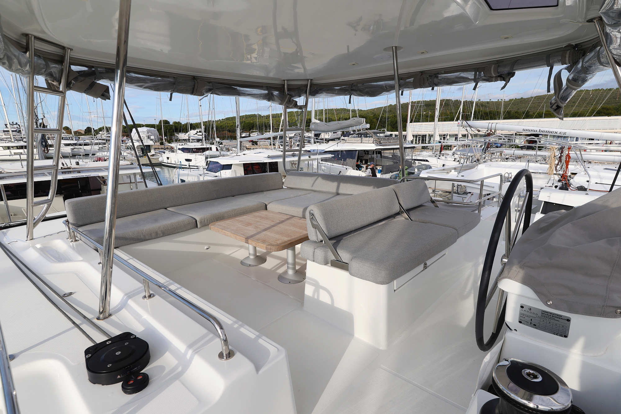 Lagoon 51 - 6 cabins/4heads — photo 30