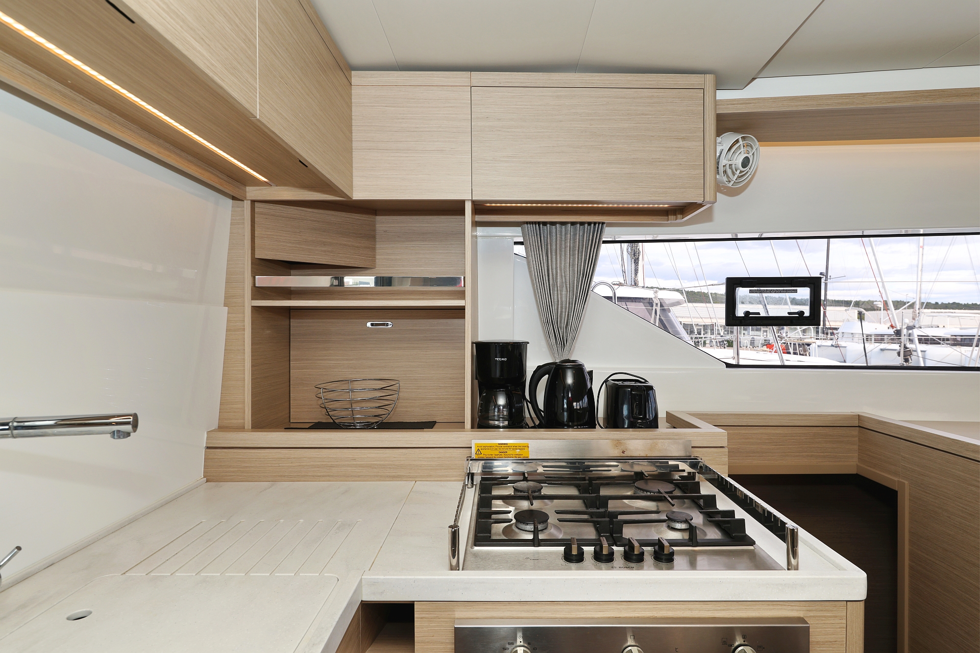 Lagoon 51 - 6 cabins/4heads — photo 7