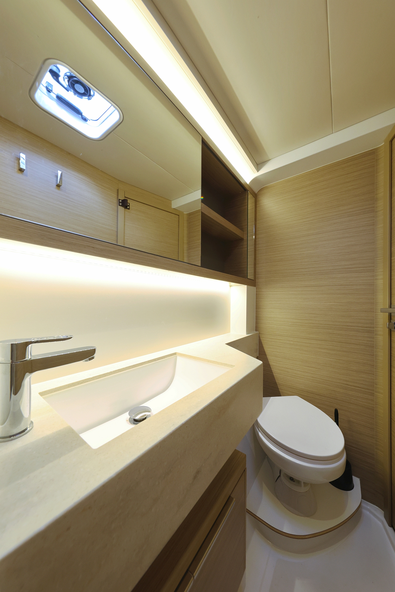 Lagoon 51 - 6 cabins/4heads — photo 45