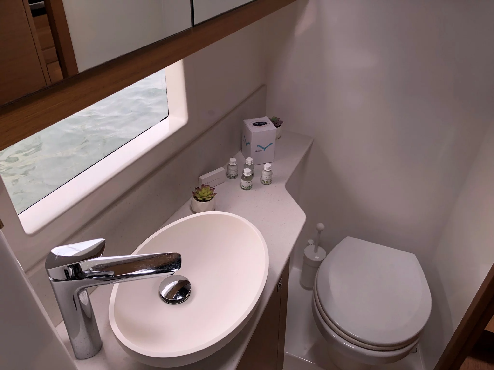 Dufour Catamaran 48 (Argo)  - 22