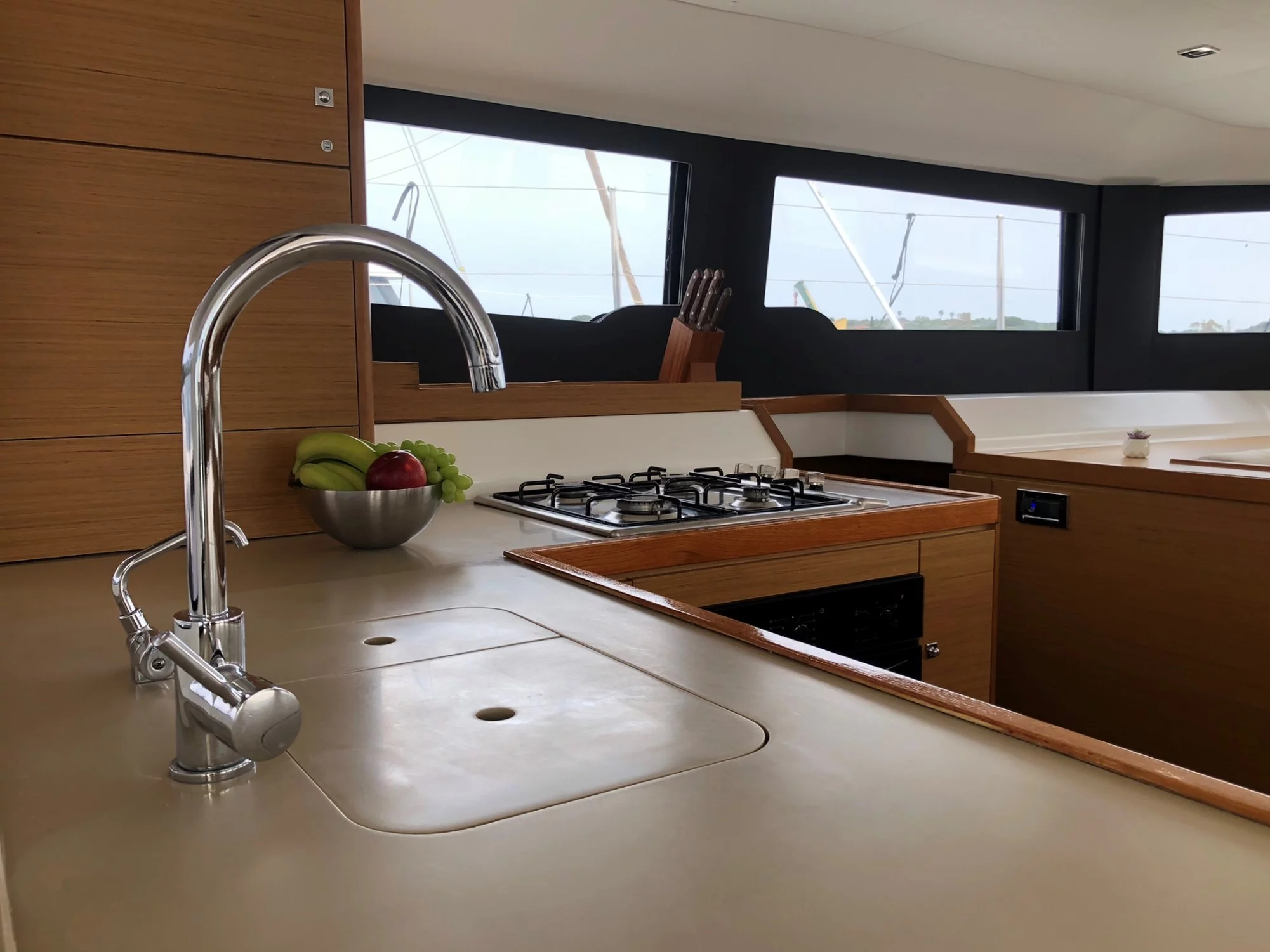 Dufour Catamaran 48 (Argo)  - 8