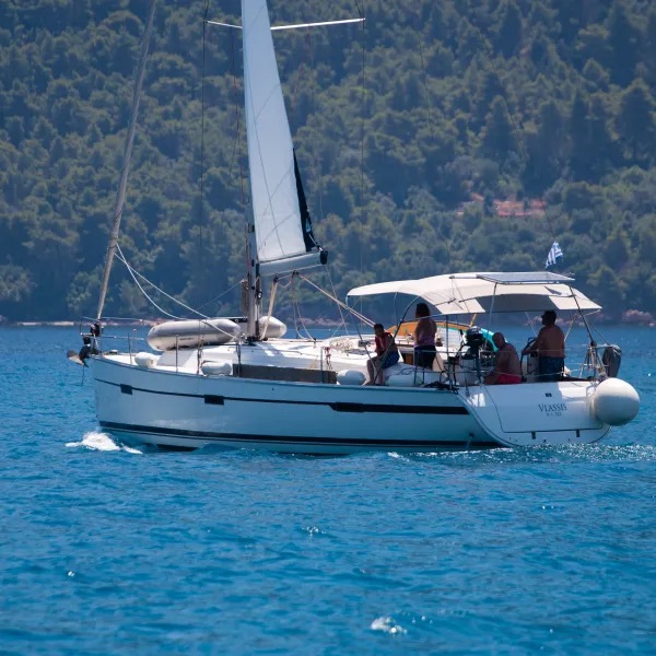 Bavaria 40 — photo 4