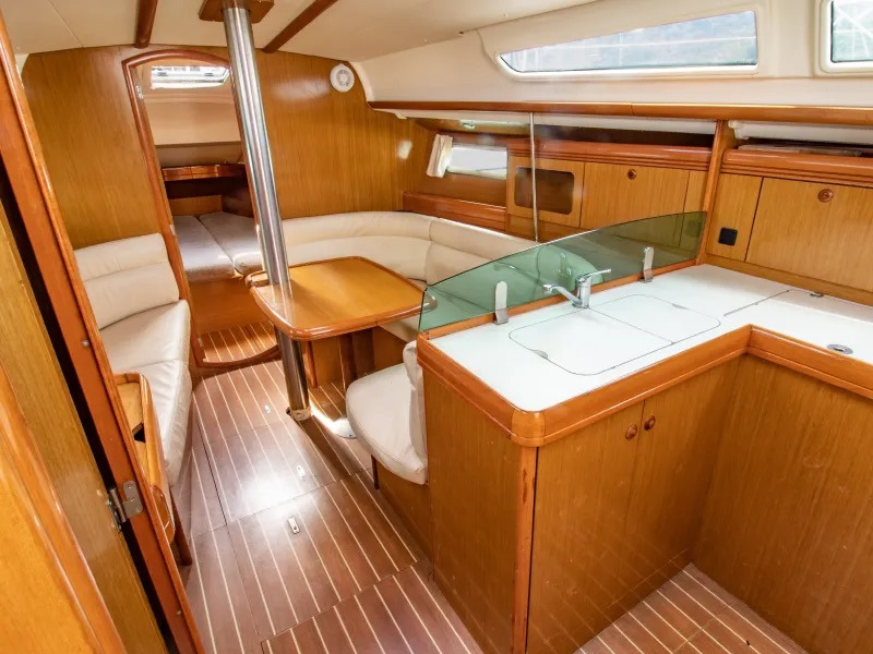 Sun Odyssey 36 — photo 7