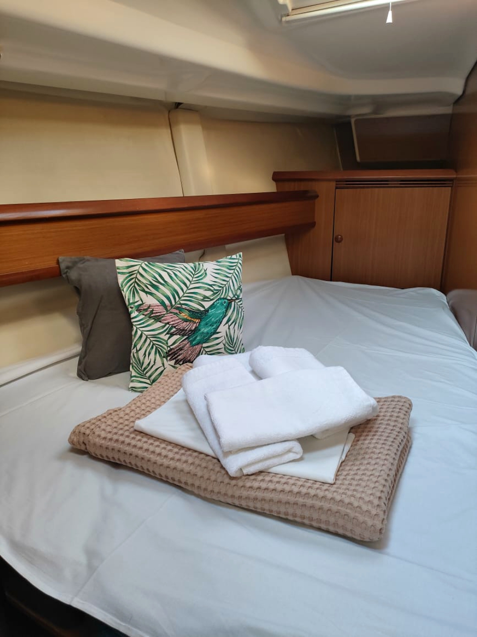 Sun Odyssey 45 — photo 2