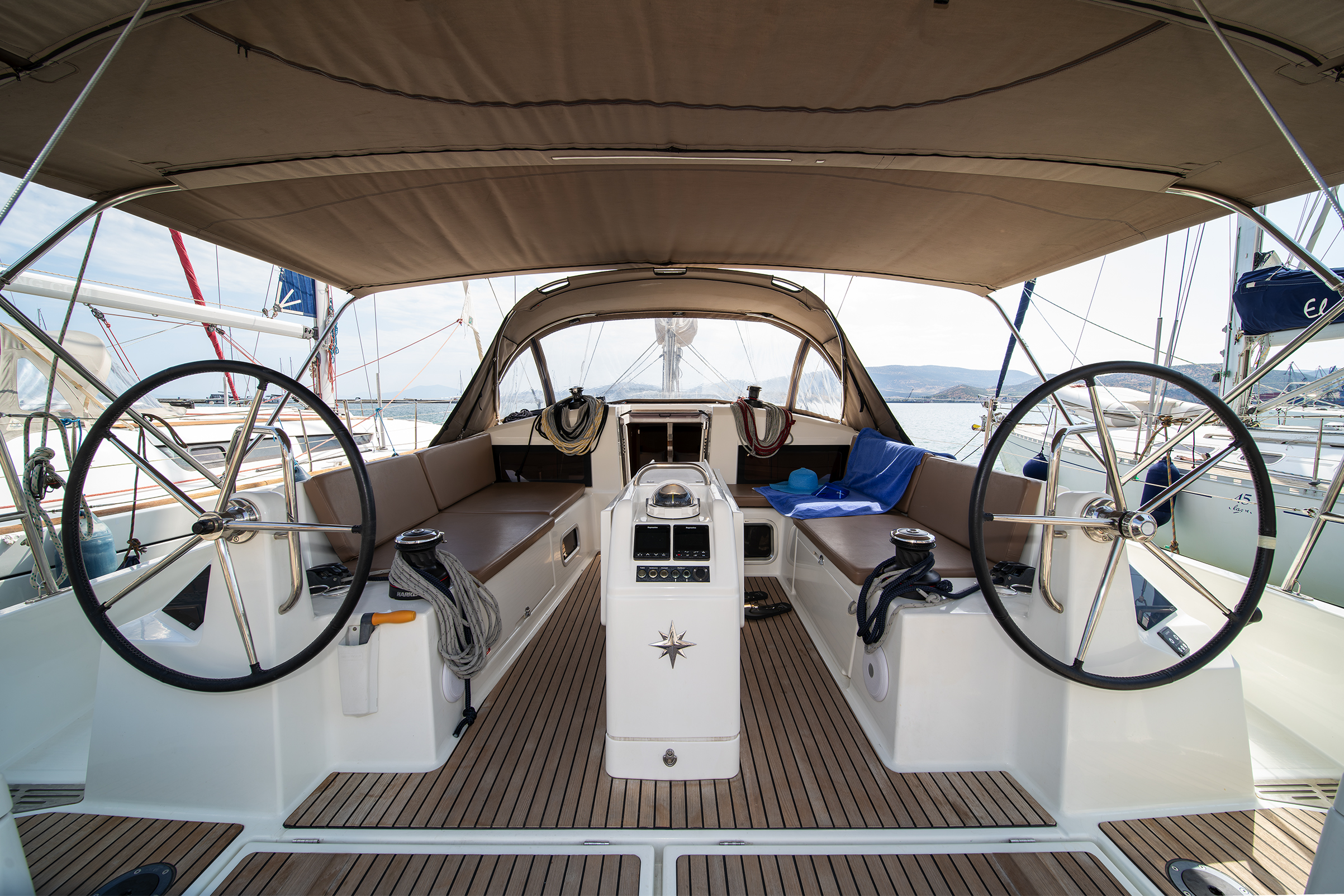 Sun Odyssey 440 — photo 9
