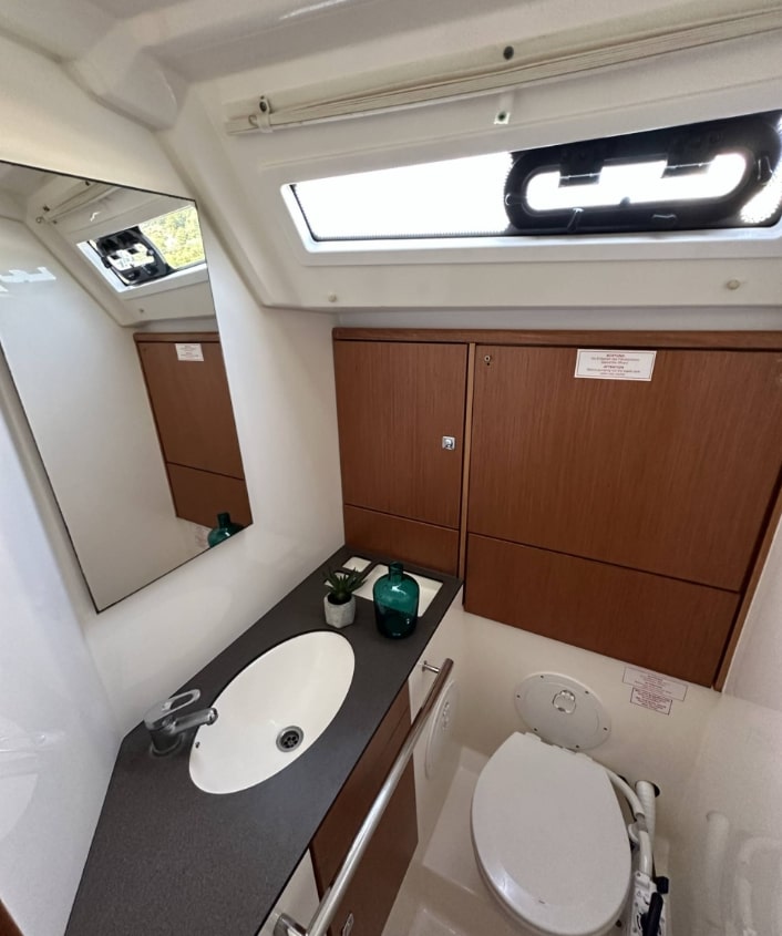 Bavaria Cruiser 46 — photo 20
