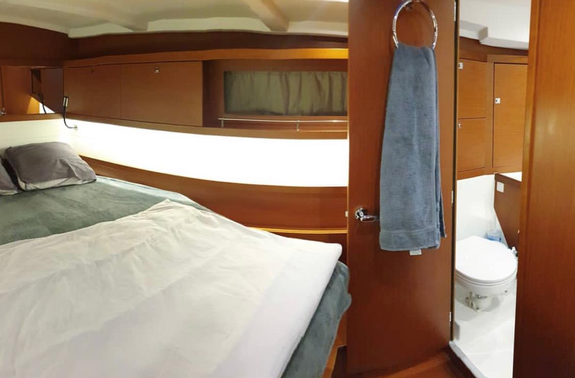 Oceanis 45 — photo 19