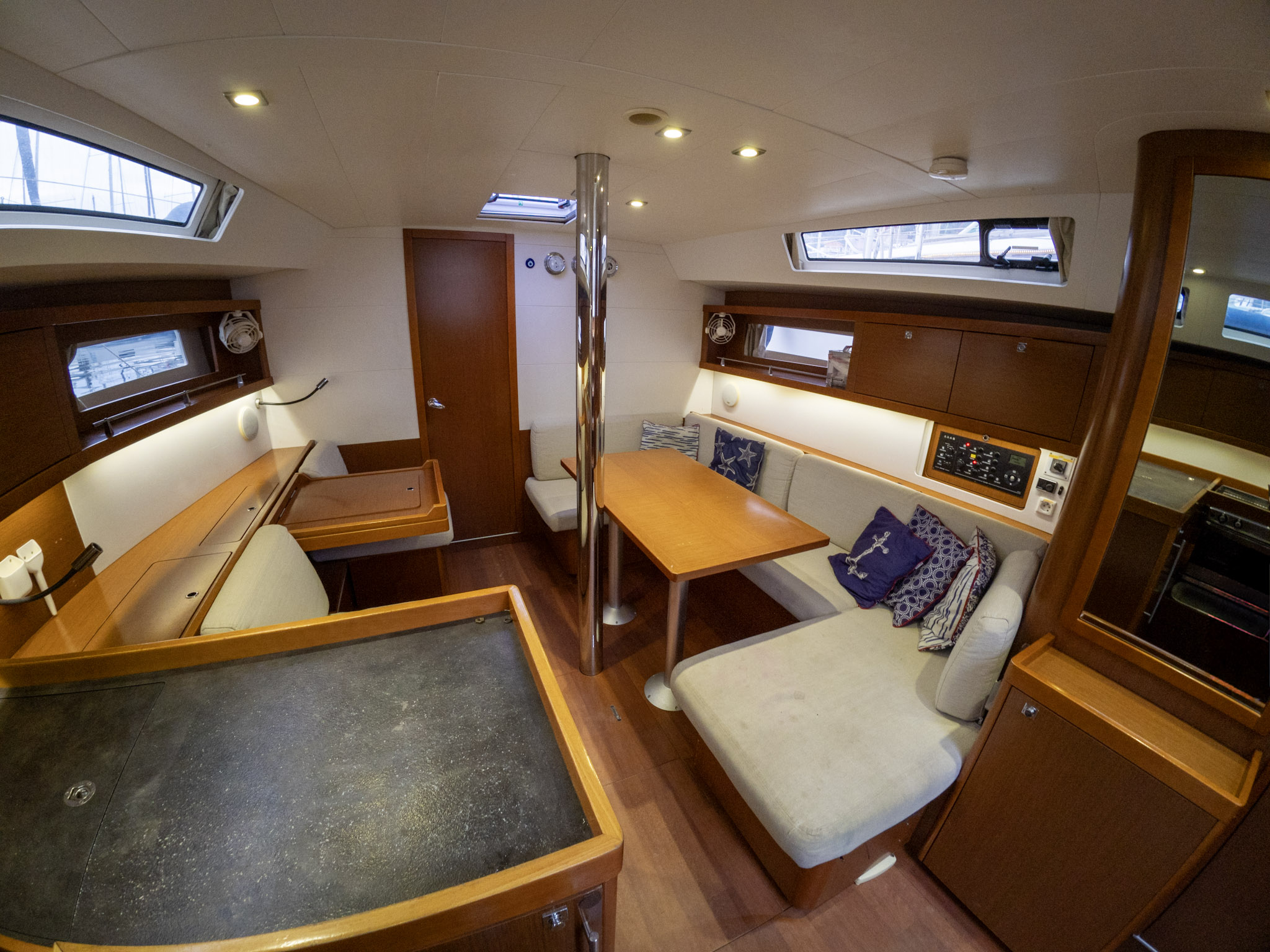 Oceanis 41 — photo 4