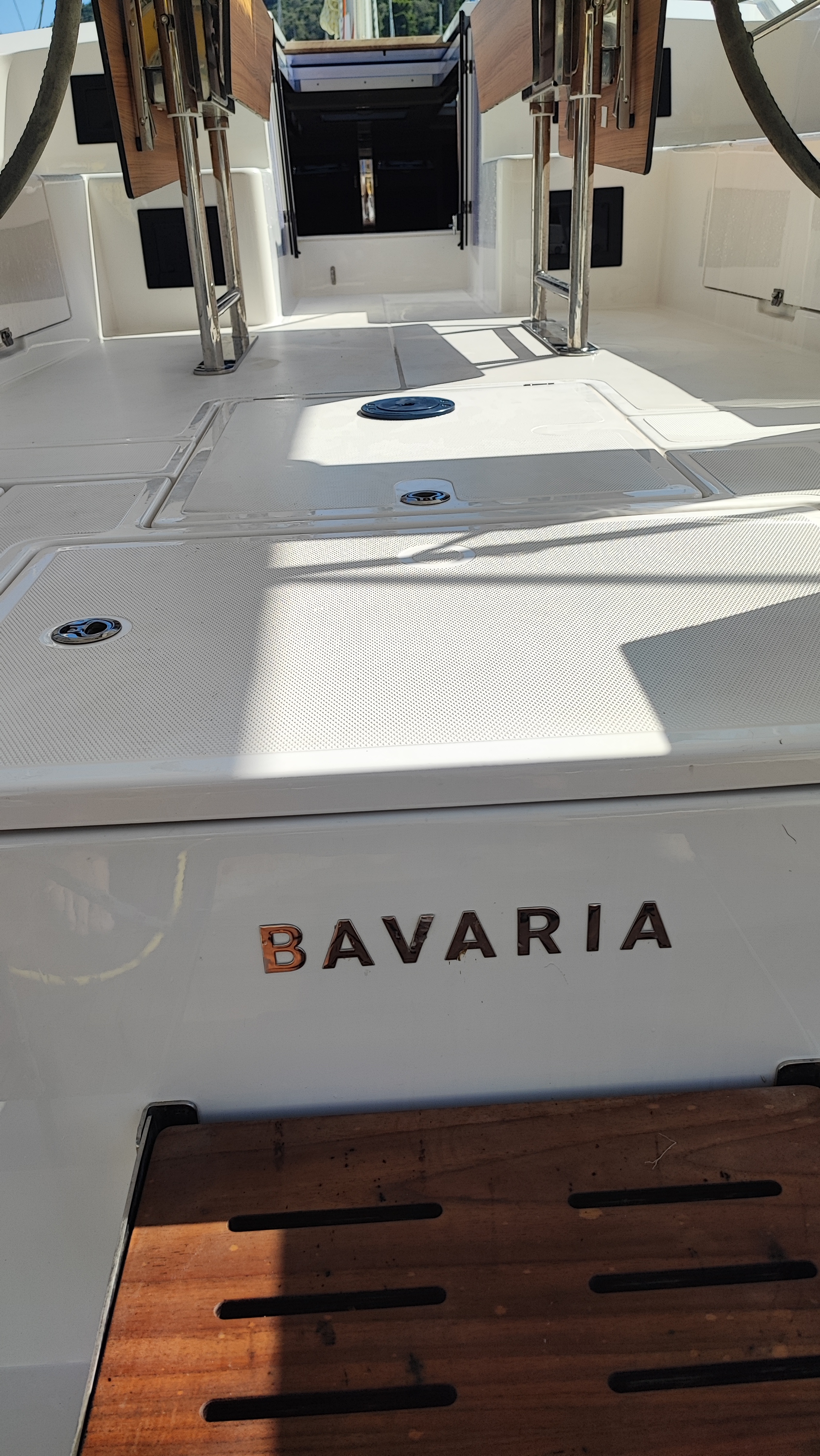Bavaria C46 — photo 11